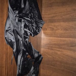 Size medium Bebe light pants